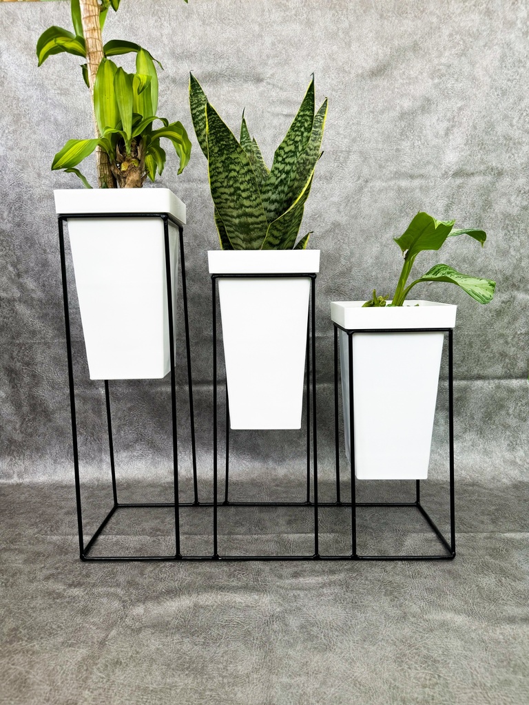 Base Negra Triple Matera Conica Blanca