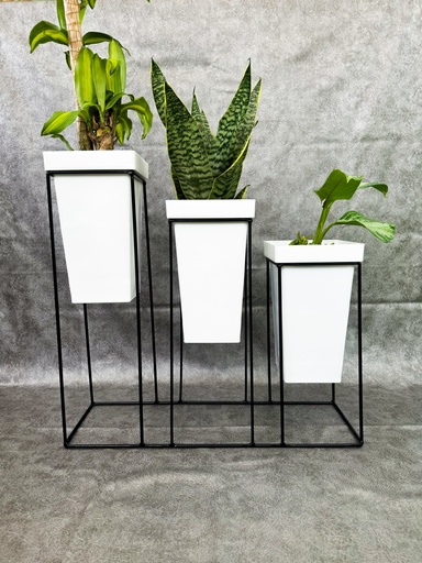 Base Negra Triple Matera Conica Blanca