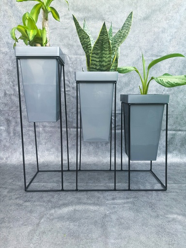 Base Negra Triple Matera Conica Gris
